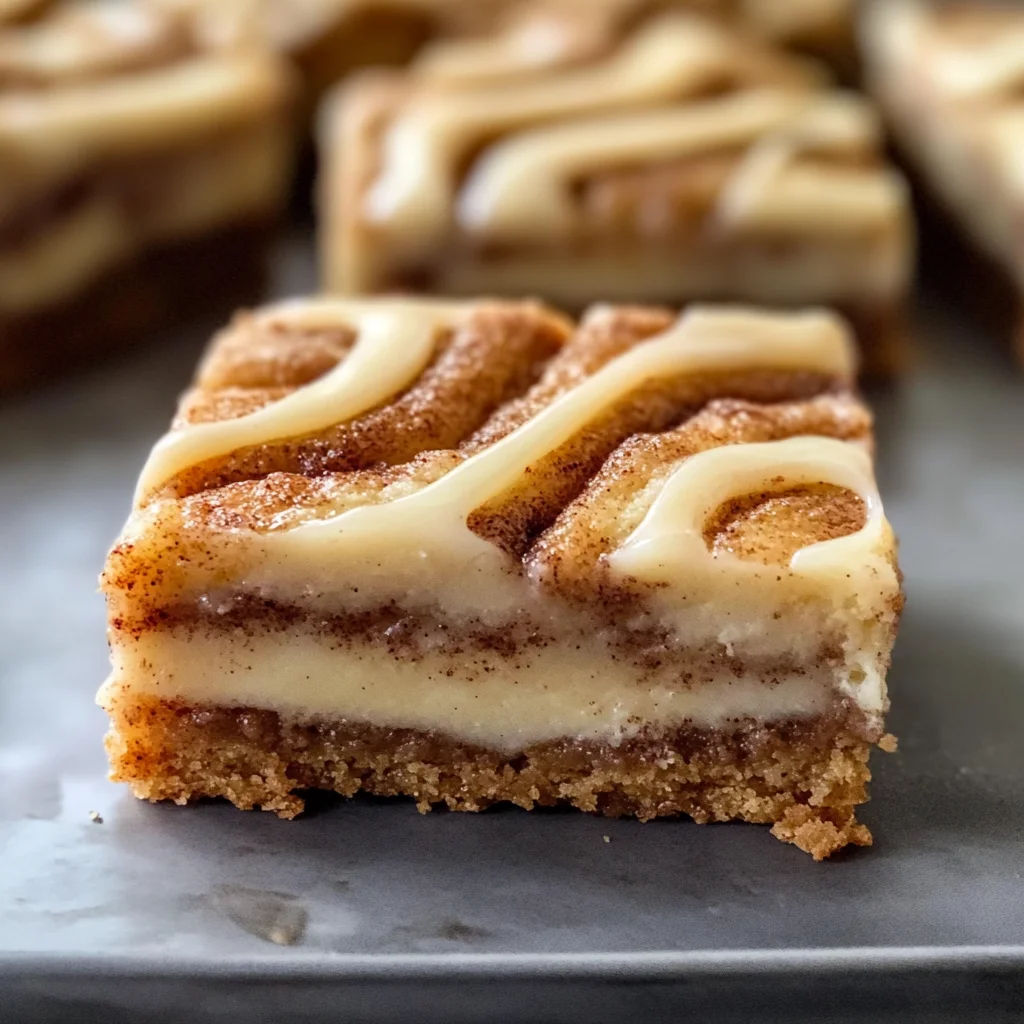 How to Make Cinnamon Roll Blondies